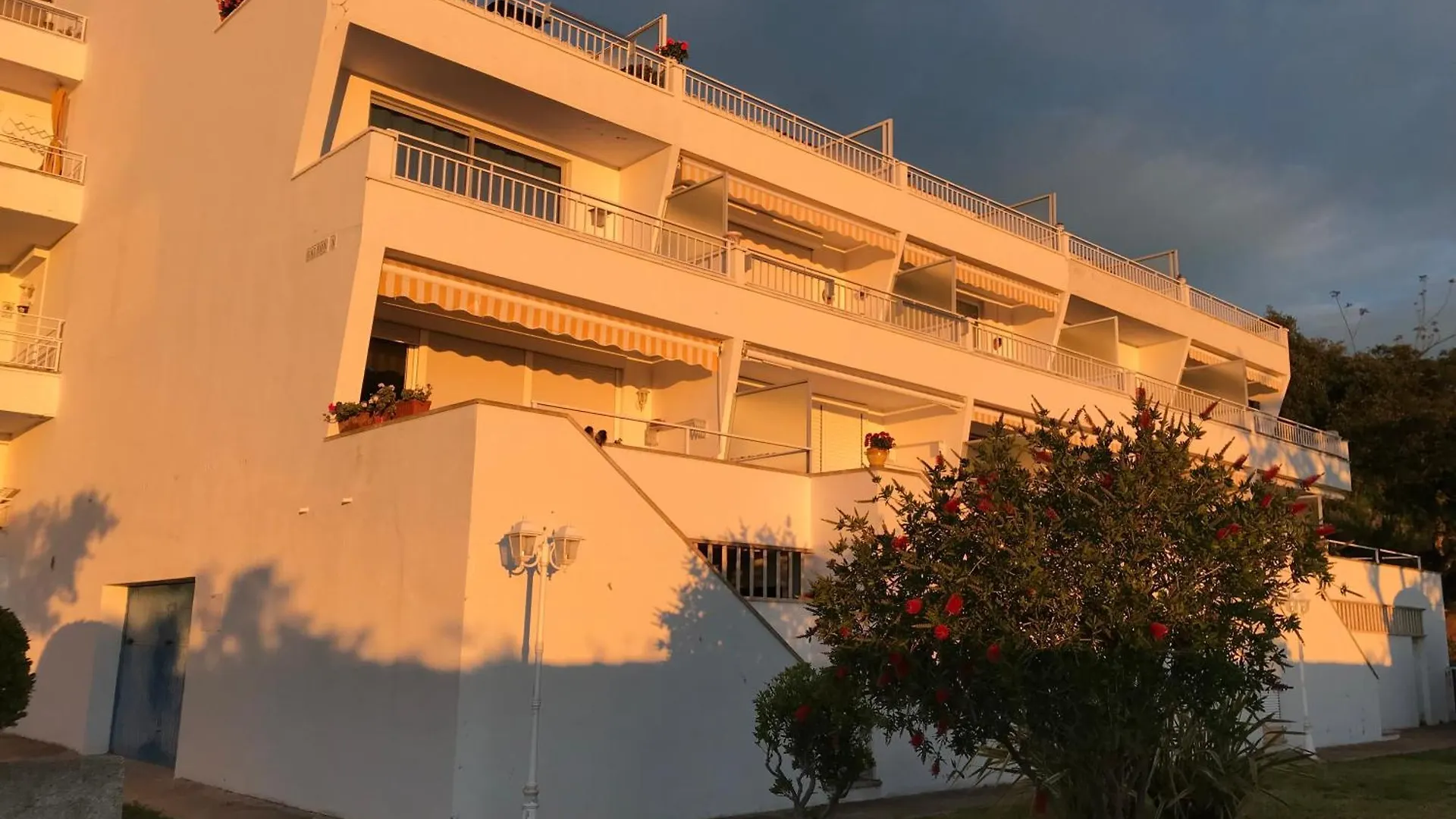 Apartamento Con Piscina - Tossa - Magnificas Vistas Al Mar Girona Spain